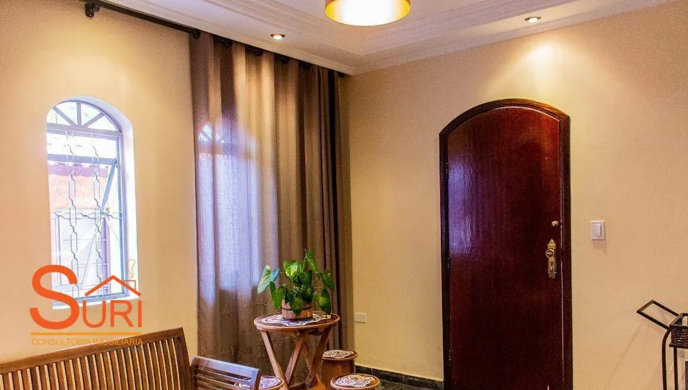 Sobrado, 3 quartos, 234 m² - Foto 2