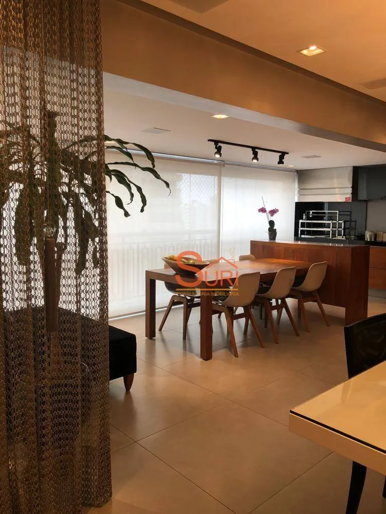 Apartamento, 3 quartos, 187 m² - Foto 2