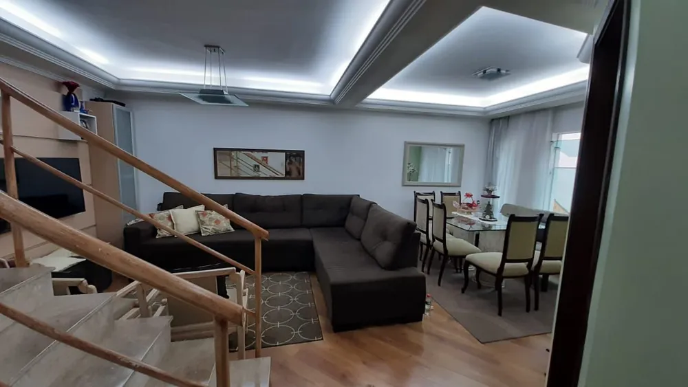 Casa, 3 quartos, 130 m² - Foto 1