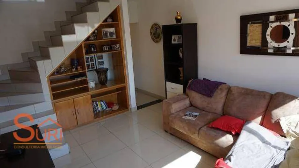 Casa, 4 quartos, 250 m² - Foto 1