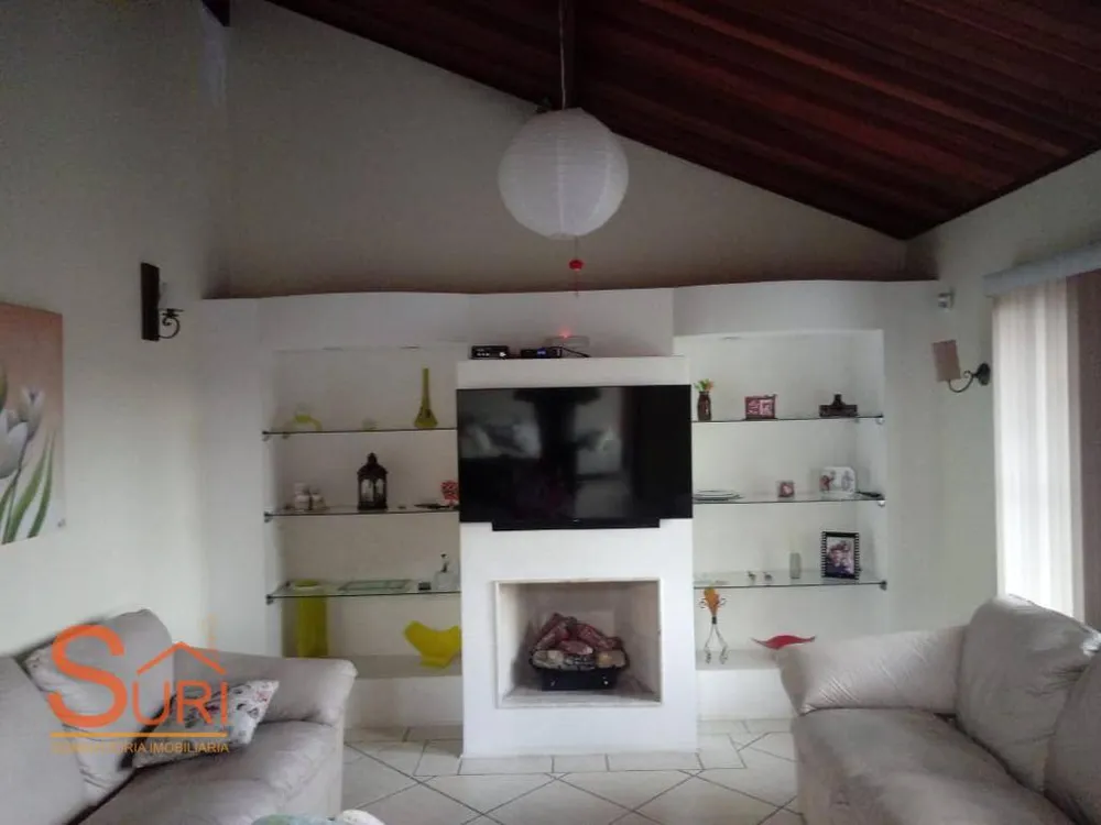 Sobrado, 4 quartos, 237 m² - Foto 2