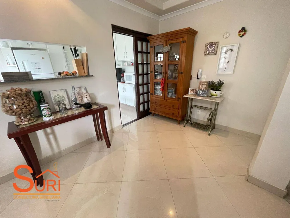 Sobrado, 3 quartos, 324 m² - Foto 3