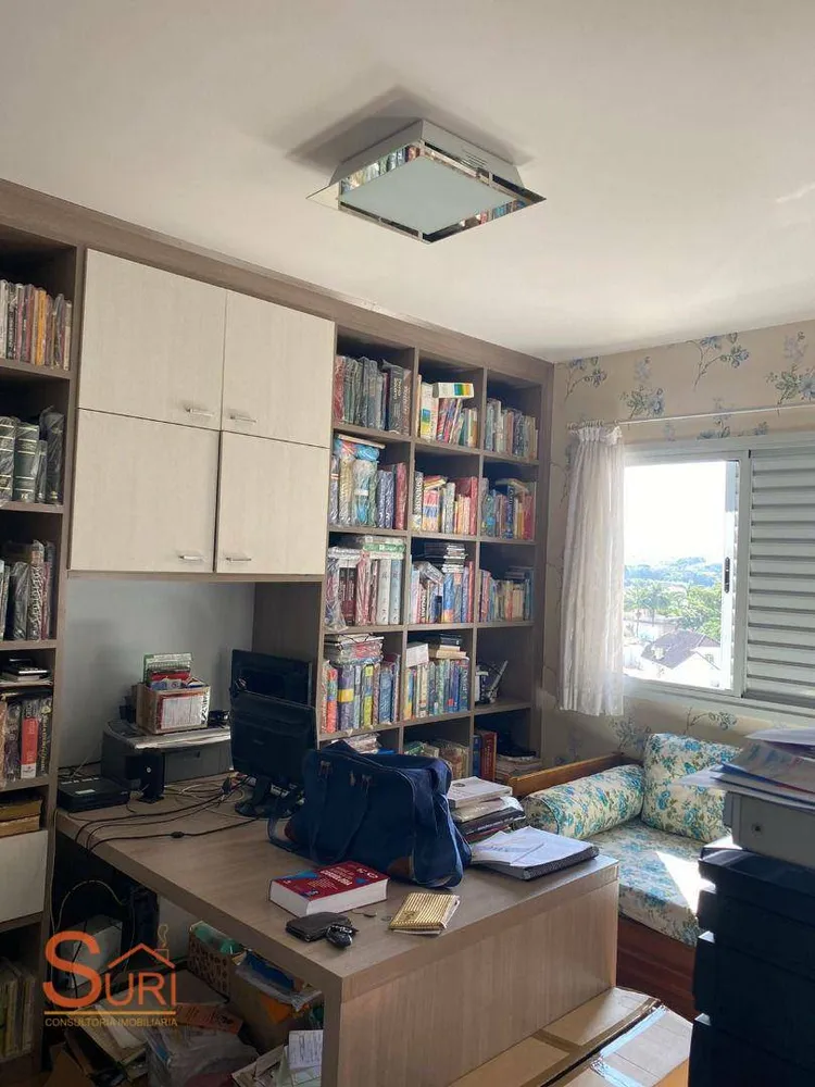 Apartamento, 3 quartos, 186 m² - Foto 2