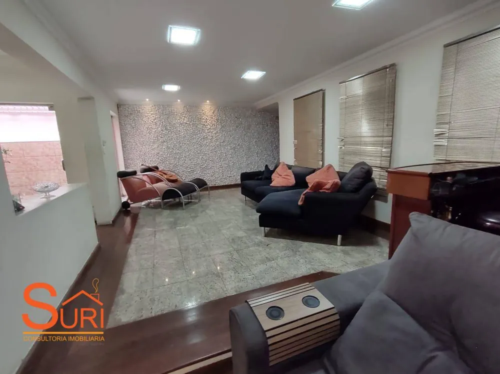 Casa, 3 quartos, 320 m² - Foto 1