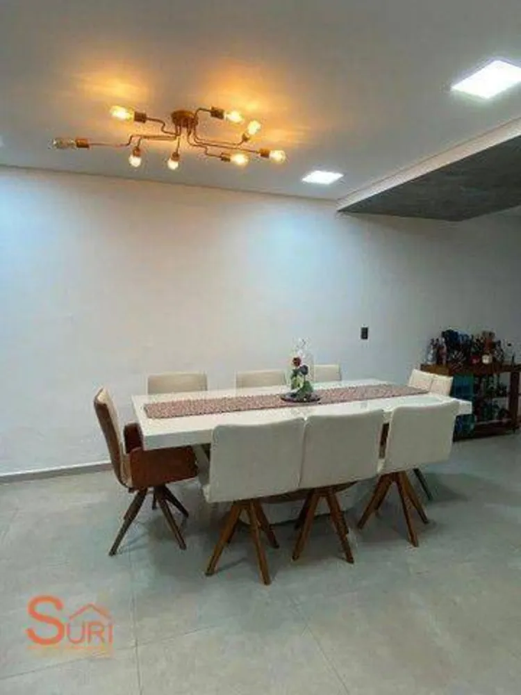 Sobrado, 4 quartos, 220 m² - Foto 2