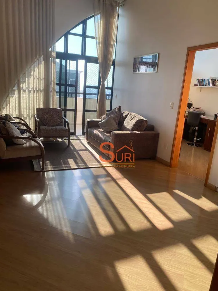 Cobertura, 3 quartos, 280 m² - Foto 2