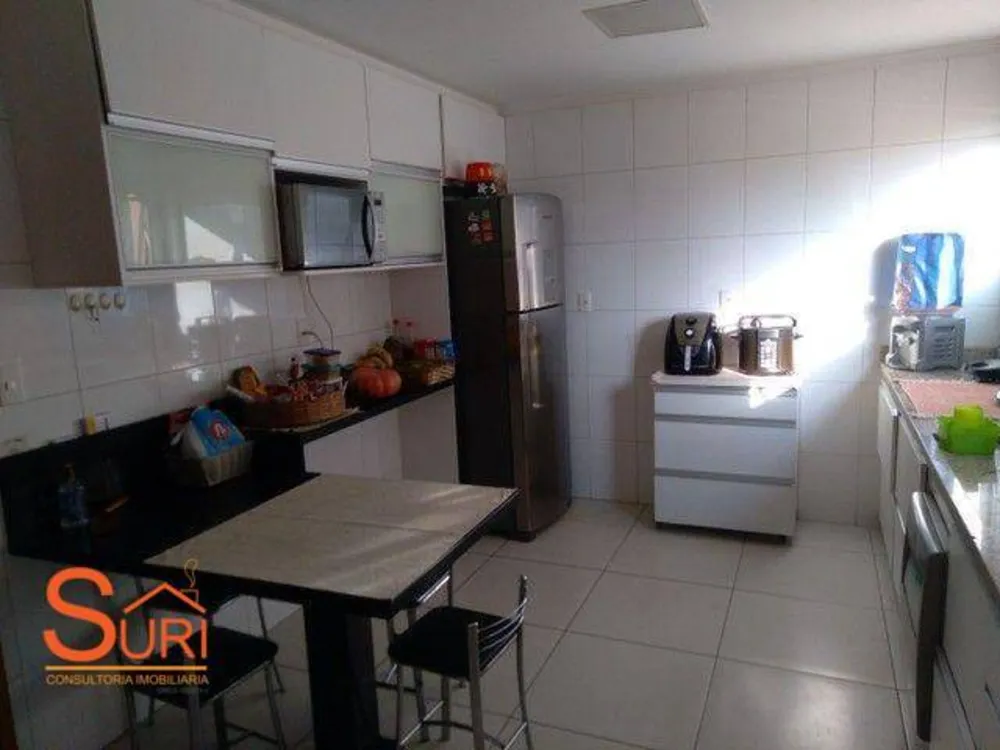 Apartamento, 3 quartos, 120 m² - Foto 2