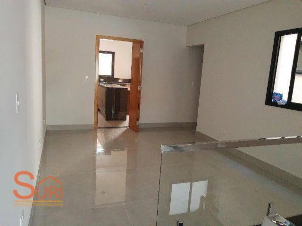 Sobrado, 3 quartos, 194 m² - Foto 2