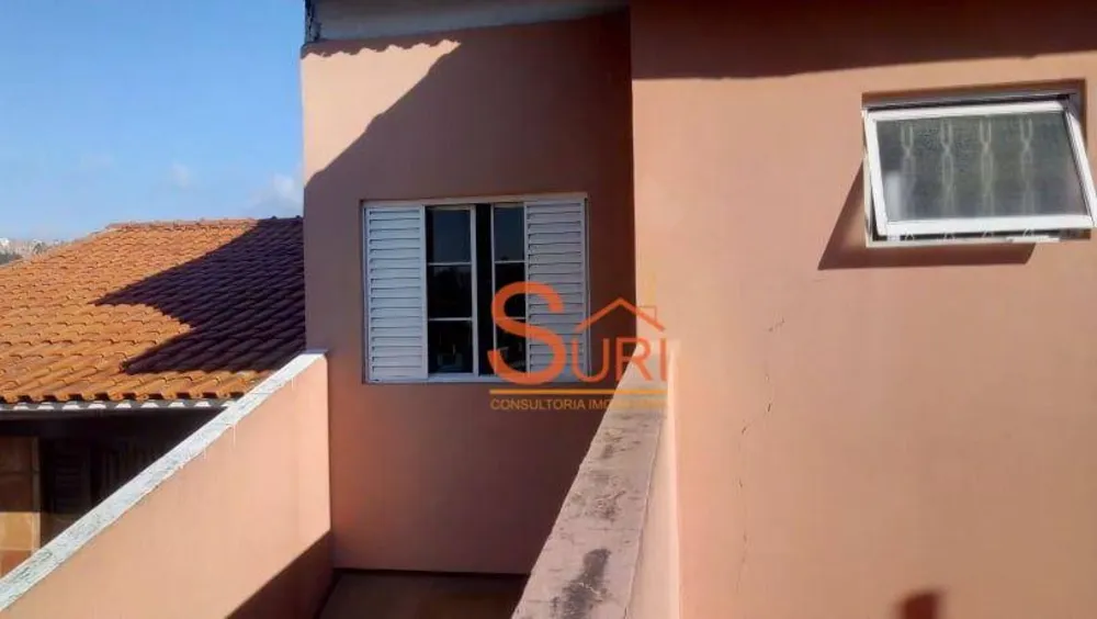 Sobrado, 3 quartos, 243 m² - Foto 1
