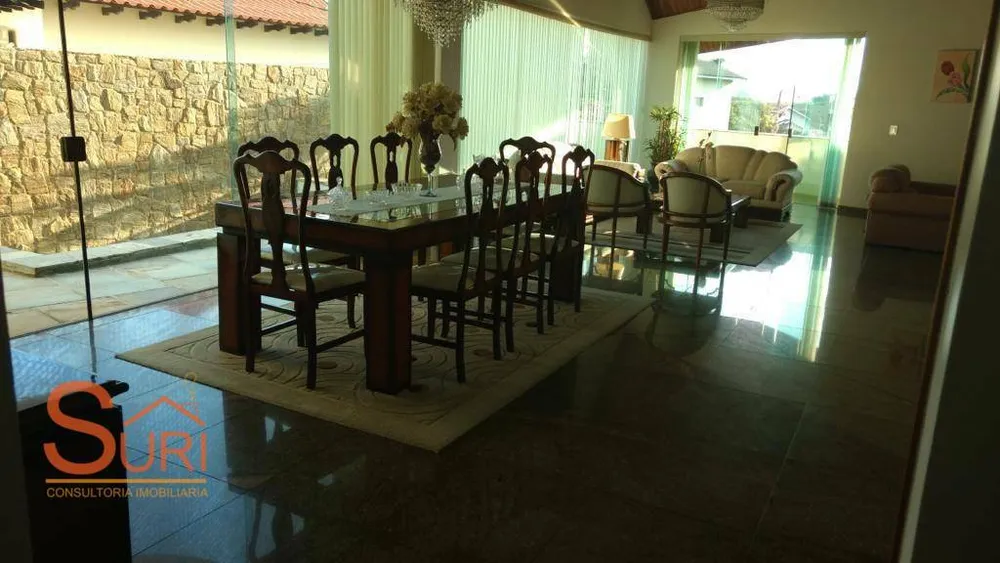 Casa, 3 quartos, 437 m² - Foto 3
