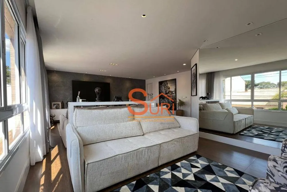 Casa, 5 quartos, 323 m² - Foto 2