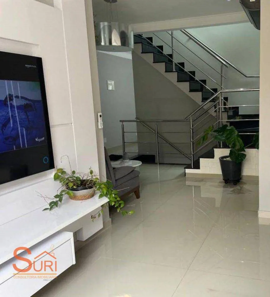 Sobrado, 3 quartos, 236 m² - Foto 3