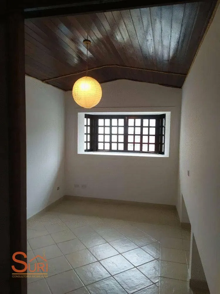 Casa, 4 quartos, 303 m² - Foto 2