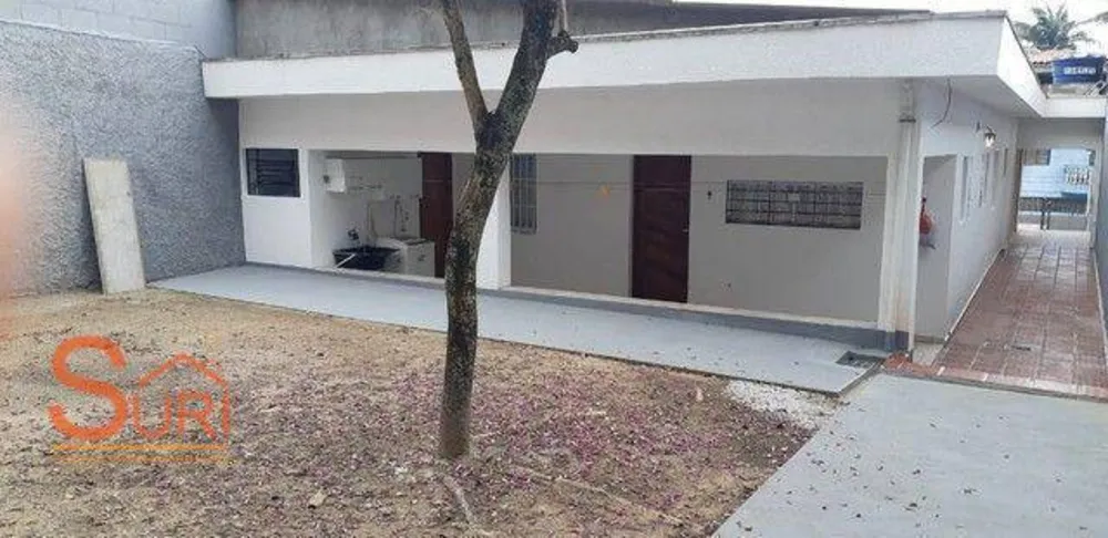 Casa, 4 quartos, 352 m² - Foto 1
