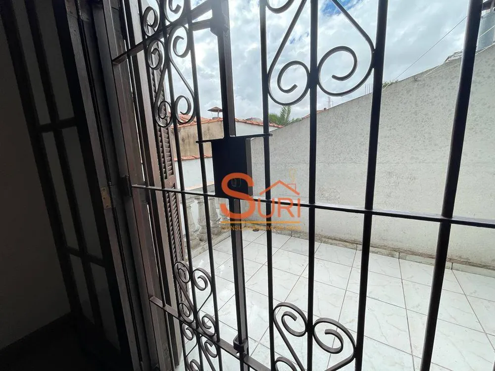 Sobrado, 3 quartos, 249 m² - Foto 1