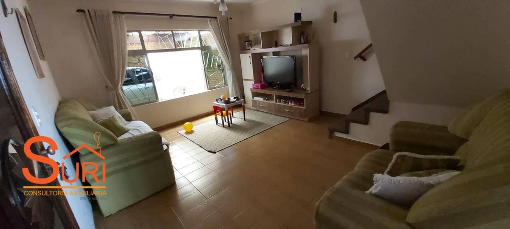 Casa, 3 quartos, 174 m² - Foto 2
