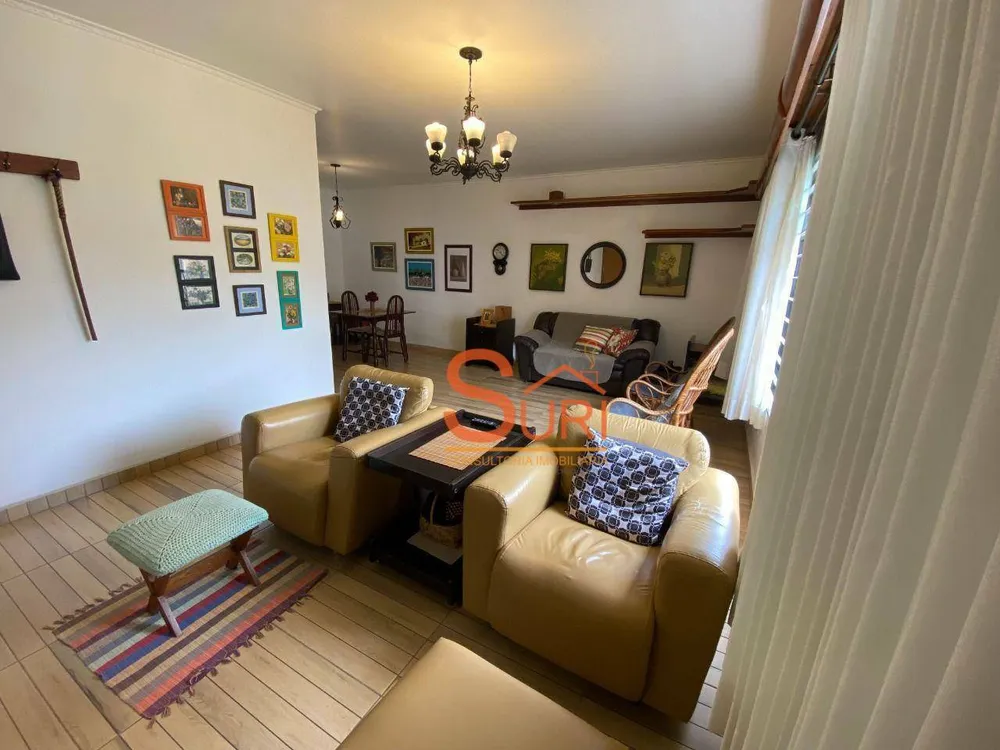 Casa, 3 quartos, 229 m² - Foto 3