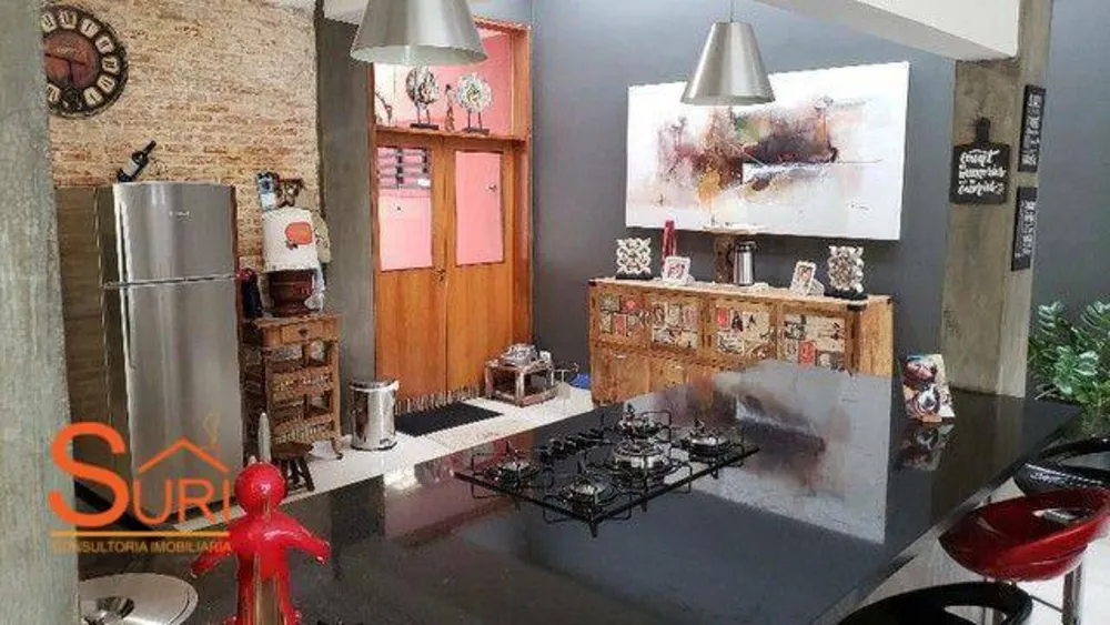 Casa, 3 quartos, 231 m² - Foto 1