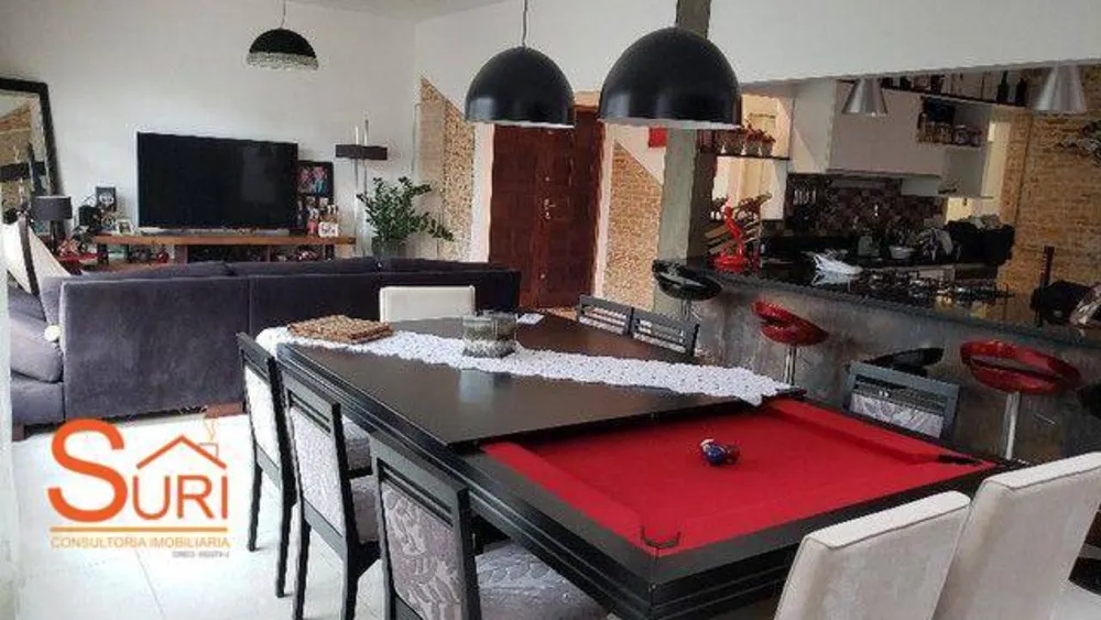 Casa, 3 quartos, 231 m² - Foto 4