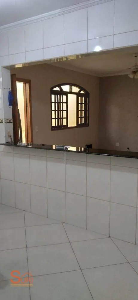 Sobrado, 5 quartos, 330 m² - Foto 2