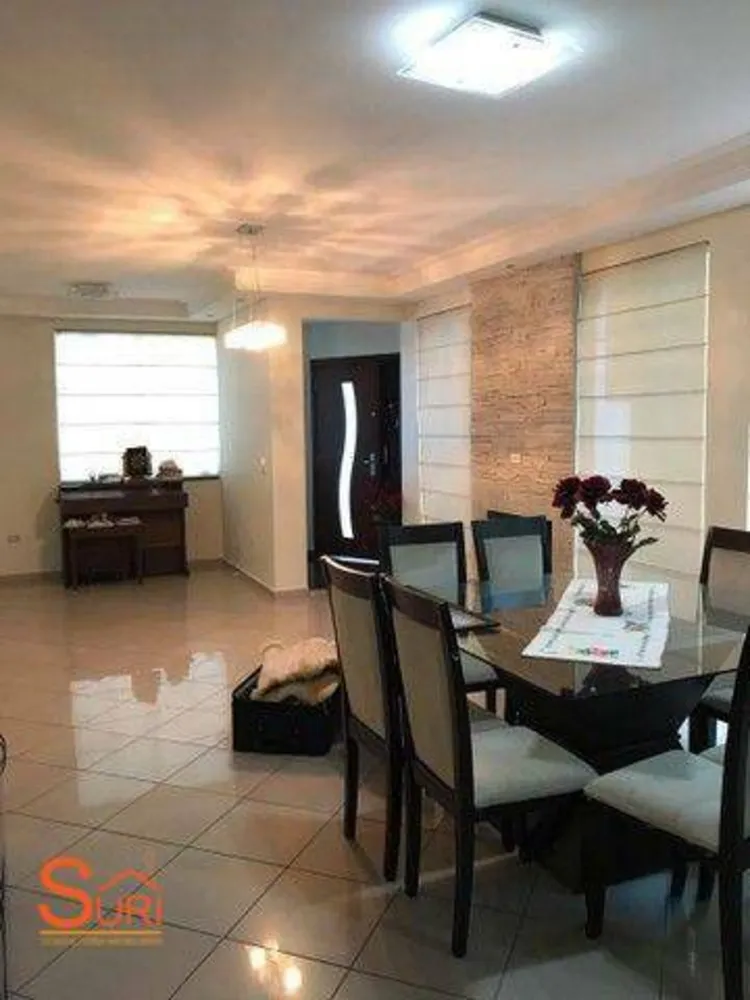 Casa, 3 quartos, 202 m² - Foto 1