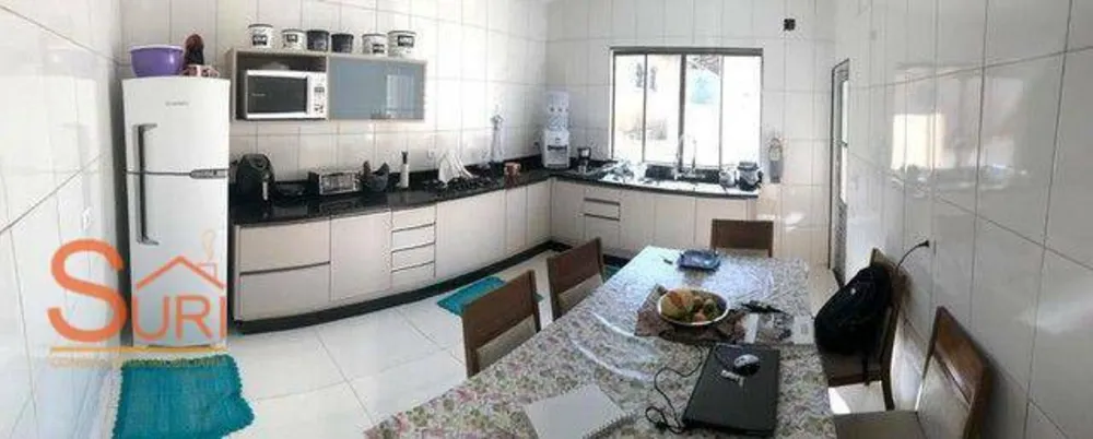 Casa, 4 quartos, 200 m² - Foto 2