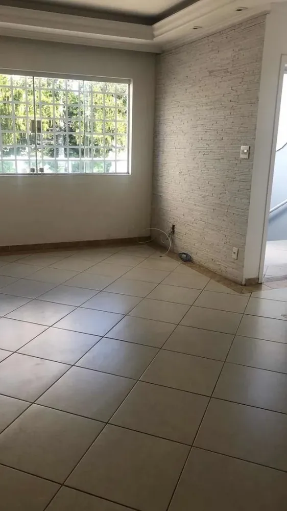 Sobrado, 3 quartos, 180 m² - Foto 1