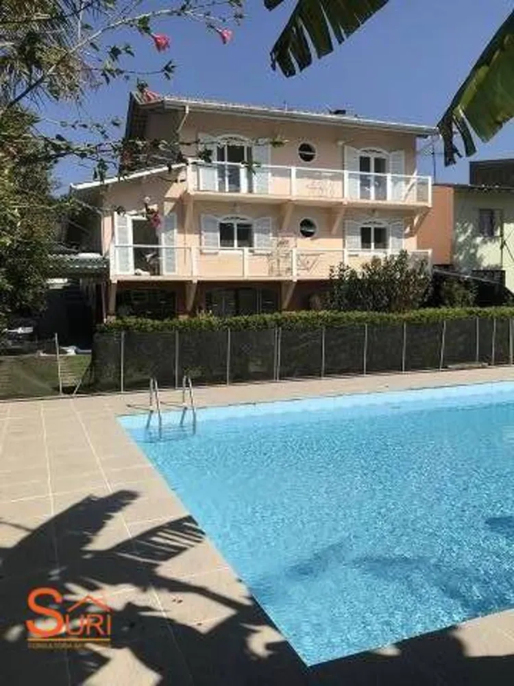 Sobrado, 4 quartos, 500 m² - Foto 1