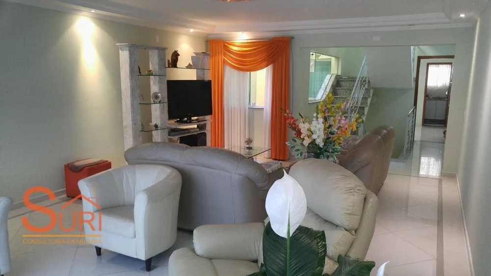 Sobrado, 3 quartos, 276 m² - Foto 1