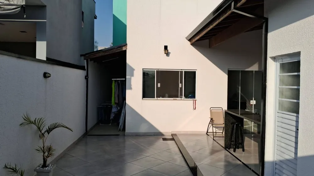 Casa, 3 quartos, 152 m² - Foto 2