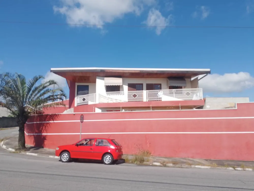Casa, 4 quartos, 178 m² - Foto 1