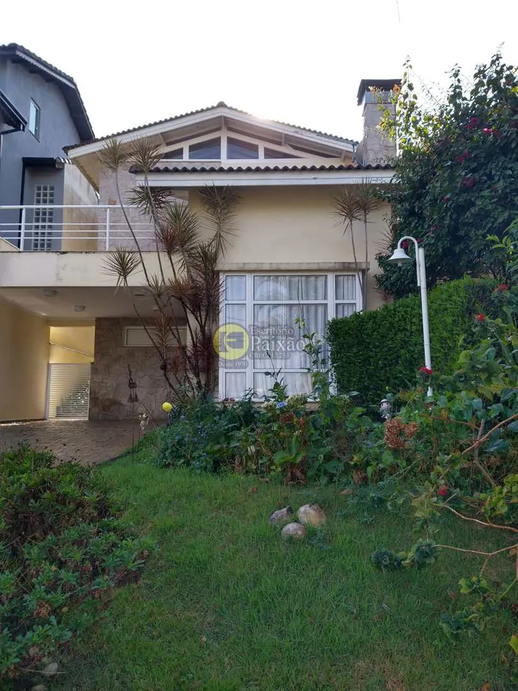 Casa, 4 quartos, 300 m² - Foto 1
