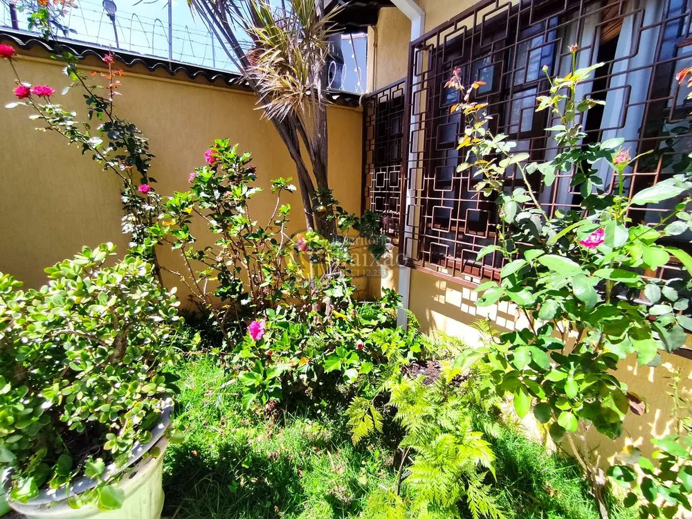 Sobrado, 4 quartos, 520 m² - Foto 2