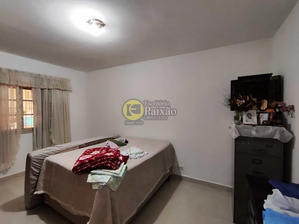 Casa, 3 quartos, 300 m² - Foto 9