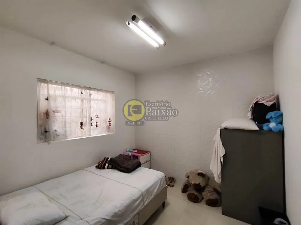 Casa, 3 quartos, 300 m² - Foto 11