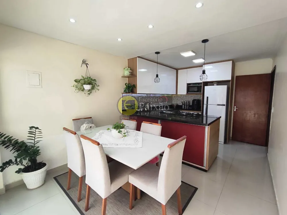 Casa, 3 quartos, 165 m² - Foto 1
