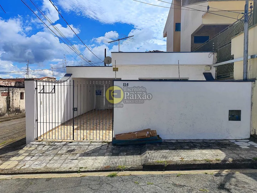 Casa, 3 quartos, 177 m² - Foto 1