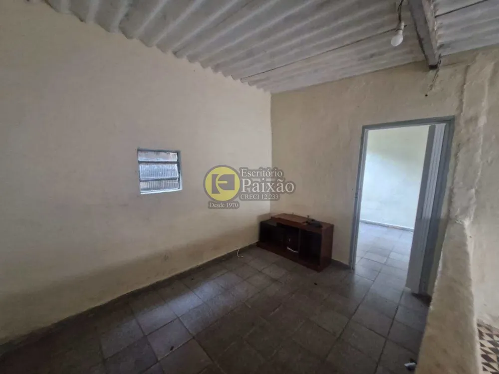 Casa, 2 quartos, 216 m² - Foto 4