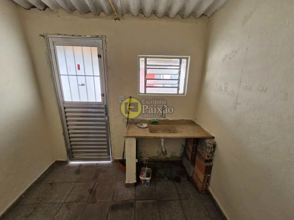 Casa, 2 quartos, 216 m² - Foto 11