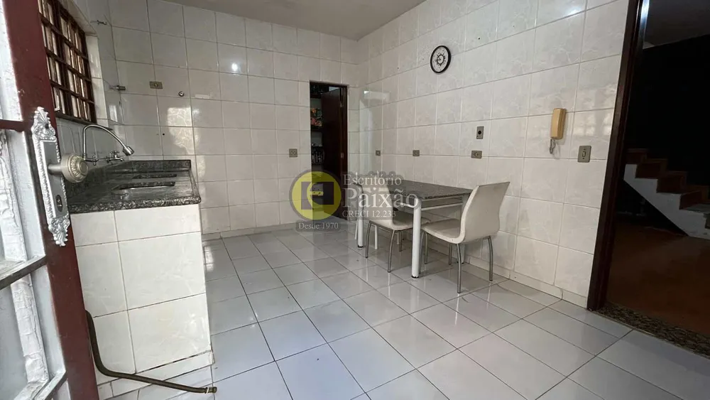 Sobrado, 4 quartos, 260 m² - Foto 4