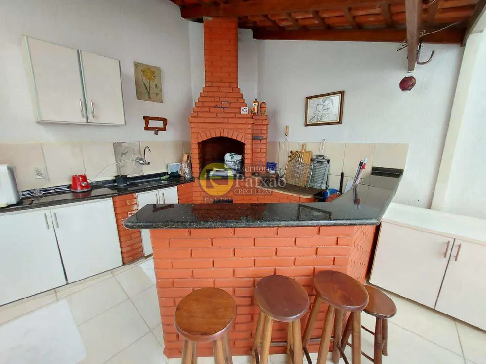Sobrado, 3 quartos, 500 m² - Foto 5