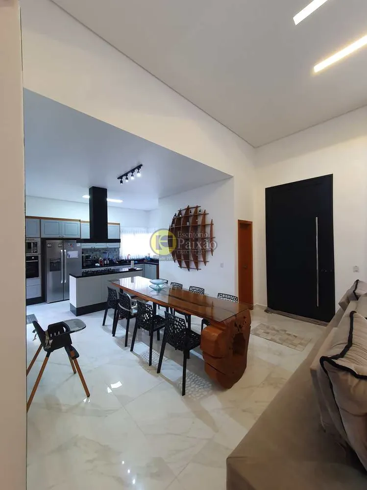Sobrado, 3 quartos, 300 m² - Foto 5