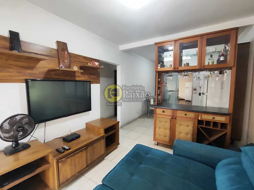 Casa, 2 quartos, 240 m² - Foto 1