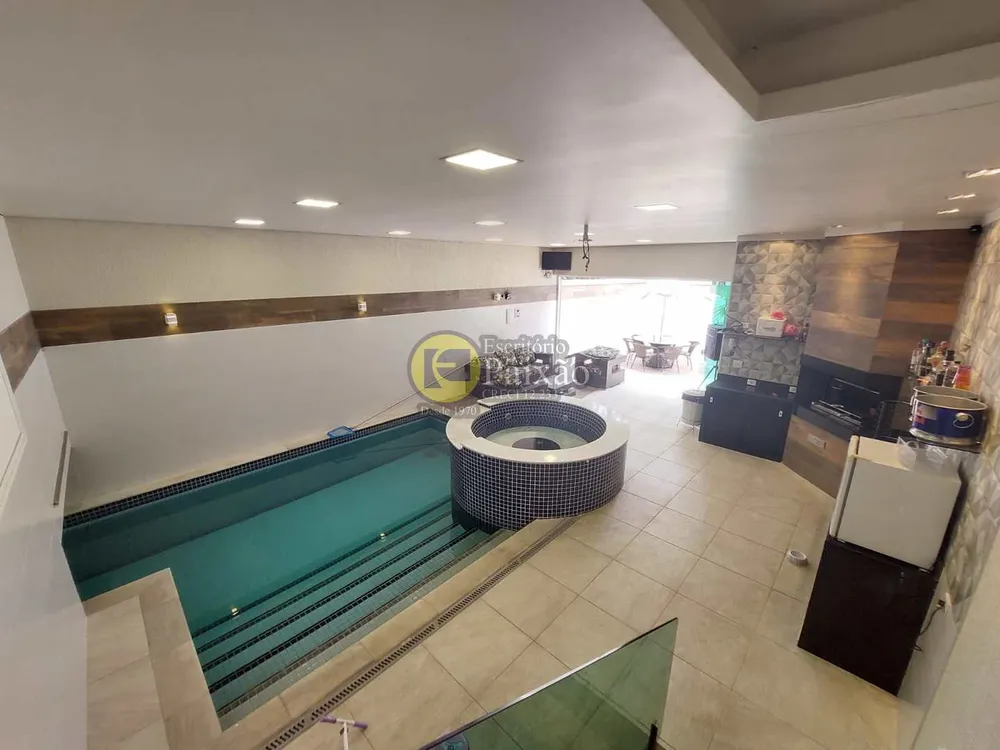 Casa, 3 quartos, 203 m² - Foto 11