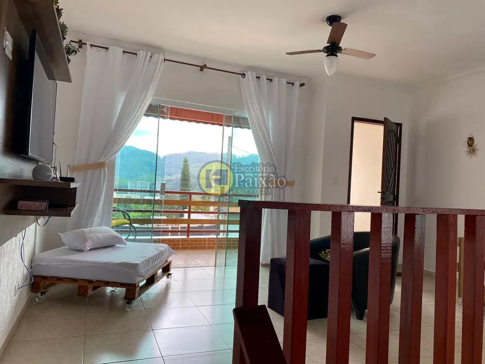 Casa, 3 quartos, 250 m² - Foto 6