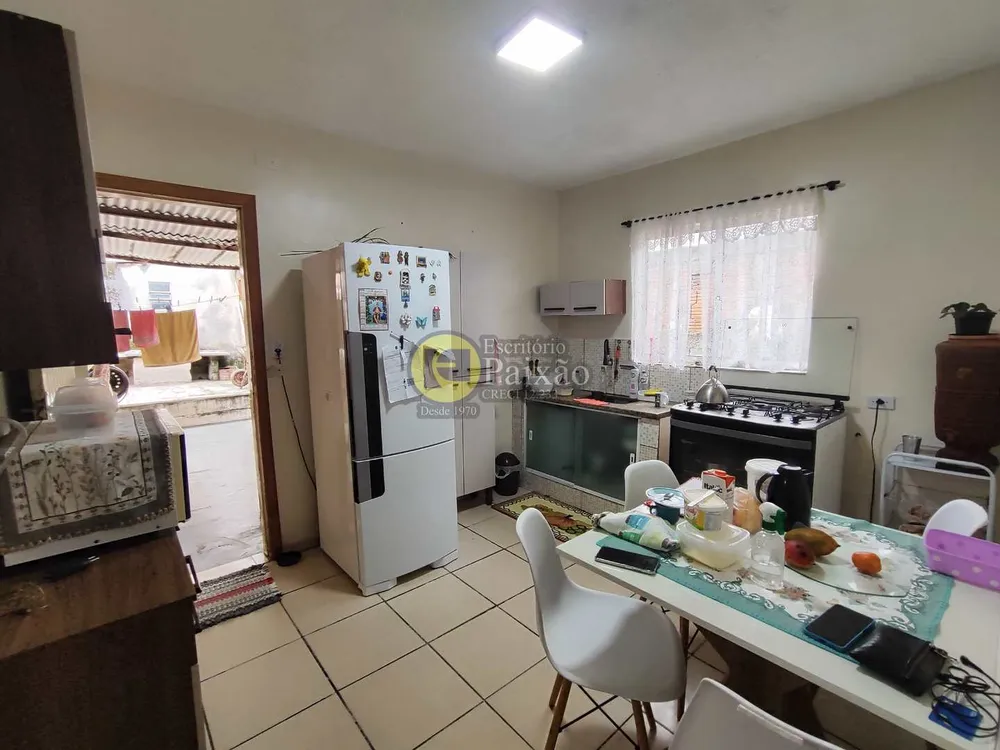 Casa, 2 quartos, 250 m² - Foto 2