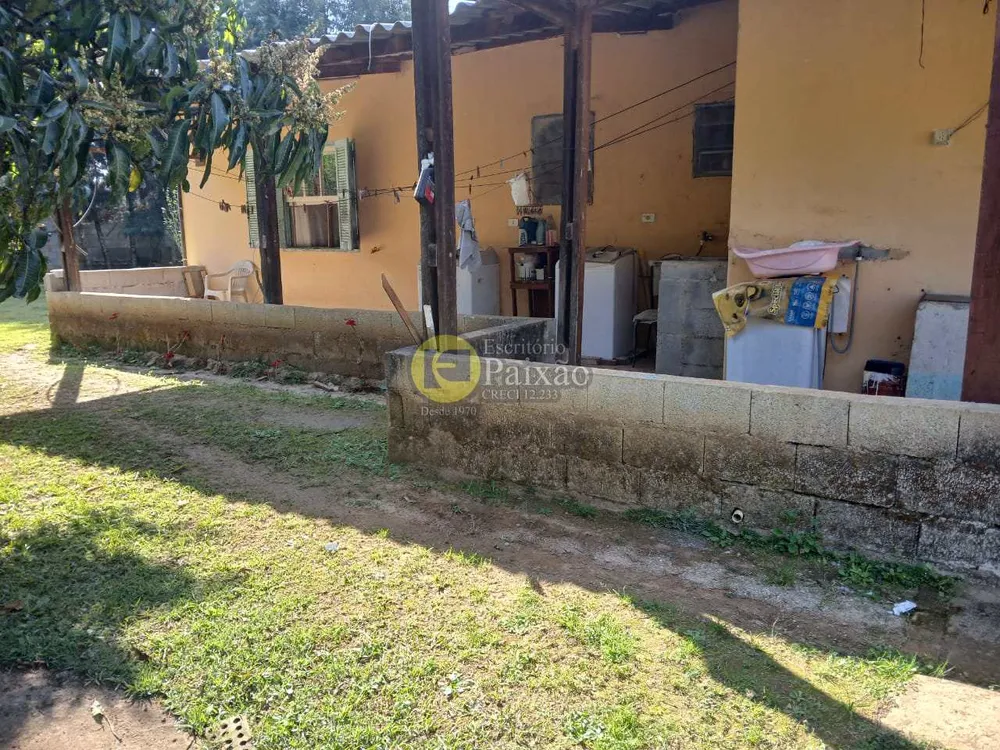 Chácara, 5 quartos, 3240 m² - Foto 3