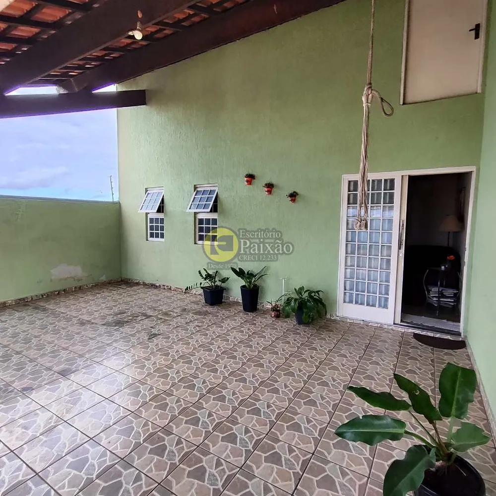 Casa, 3 quartos, 145 m² - Foto 3