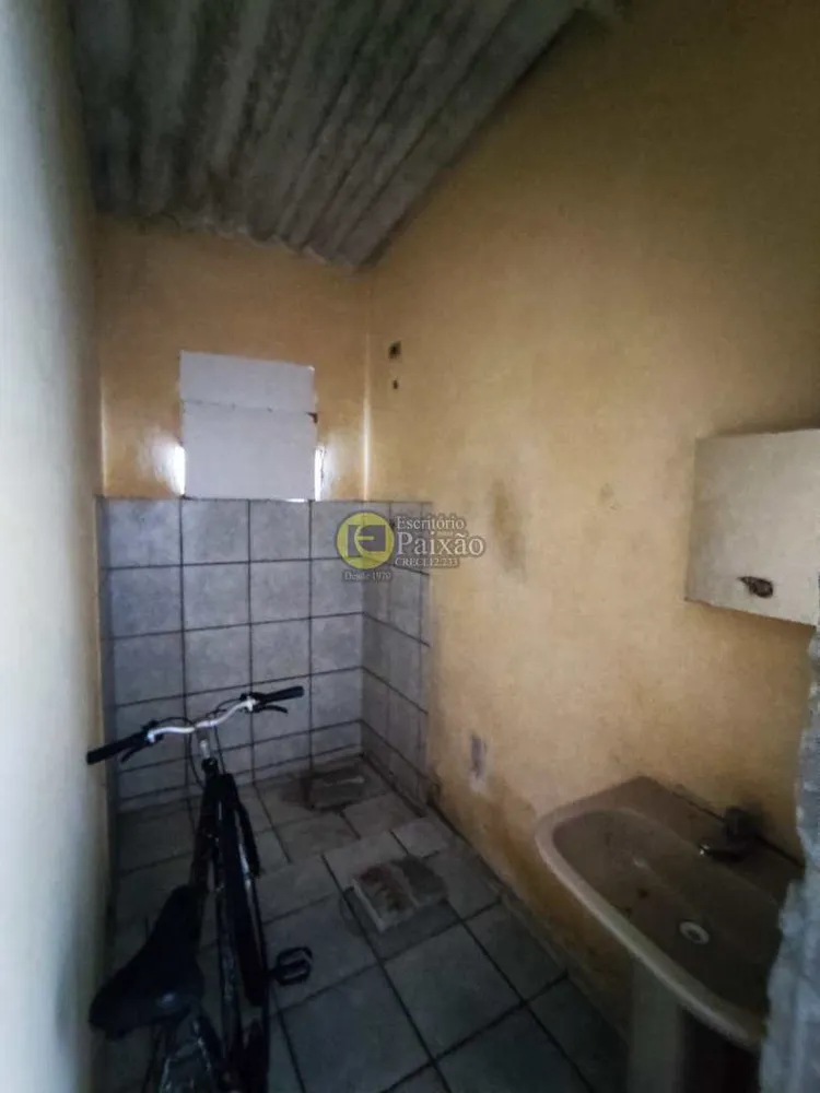 Casa, 2 quartos, 425 m² - Foto 11
