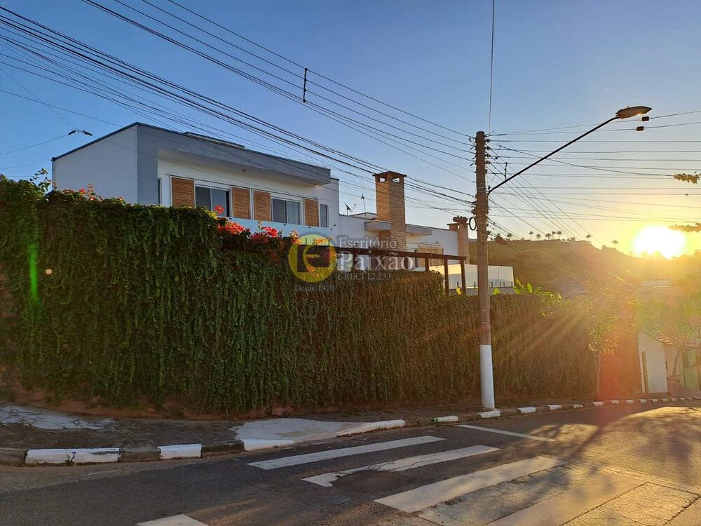 Sobrado à venda com 3 quartos, 350m² - Foto 12